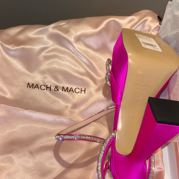 MACH & MACH Blush Pink Box - Picture 6 of 6